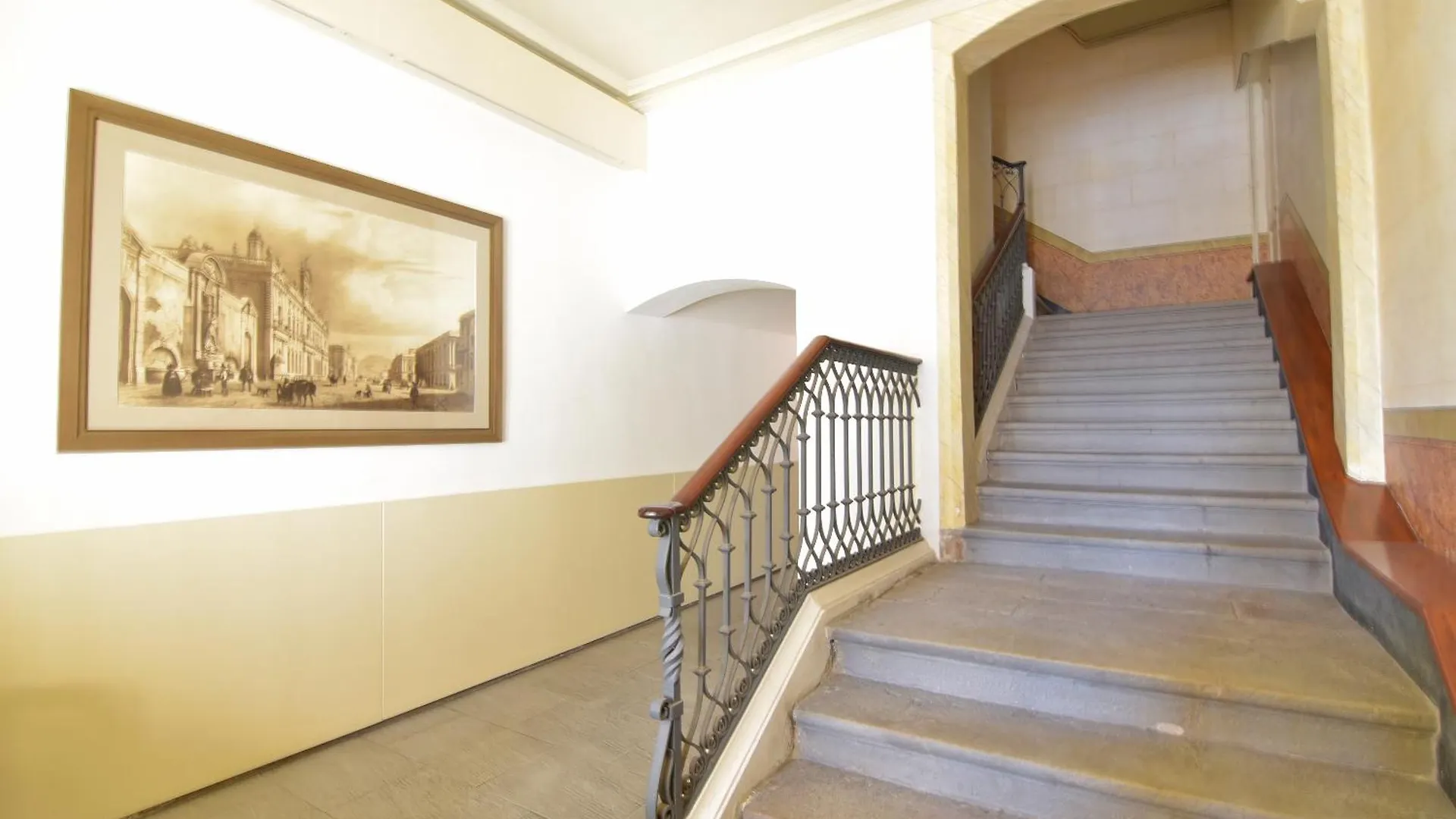 Caterina Reina Cristina 1 Apartment Barcelona 0*,